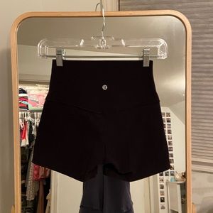 4” inseam lululemon align bike shorts, size 4, like new condition